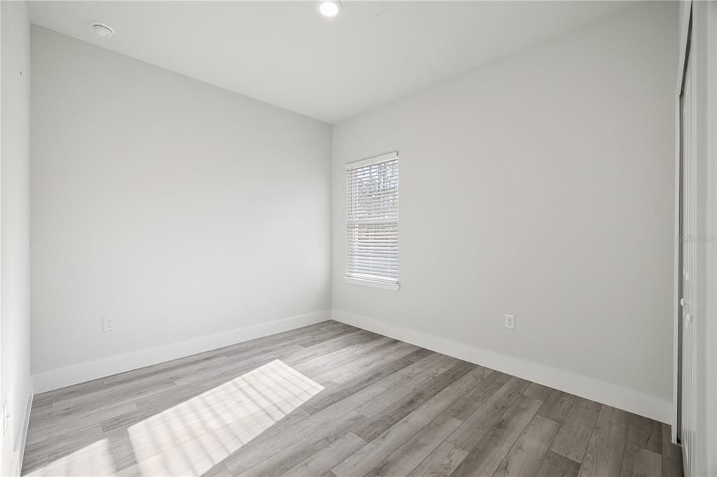 En Venta: $284,900 (3 camas, 2 baños, 1562 Pies cuadrados)