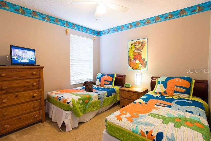 En Venta: $625,000 (7 camas, 4 baños, 2914 Pies cuadrados)