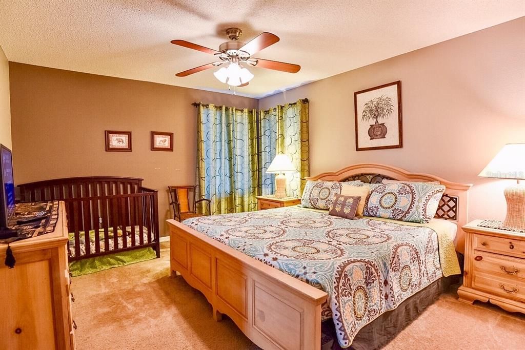 En Venta: $625,000 (7 camas, 4 baños, 2914 Pies cuadrados)