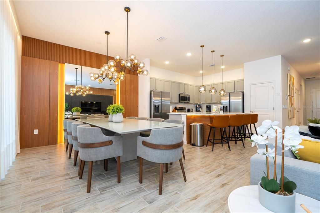 Под контрактом: $1,850,000 (9 спален, 9 ванн, 3967 Квадратных фут)