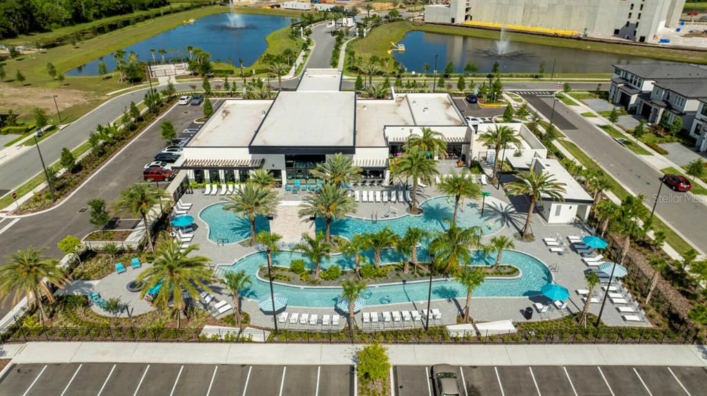 Под контрактом: $1,850,000 (9 спален, 9 ванн, 3967 Квадратных фут)