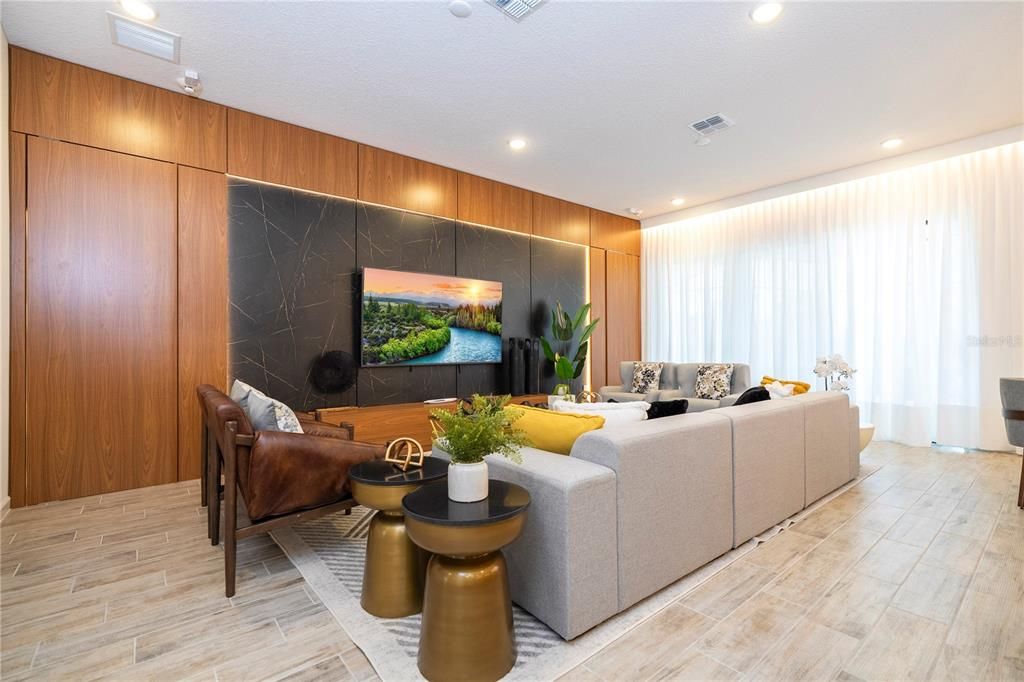 Под контрактом: $1,850,000 (9 спален, 9 ванн, 3967 Квадратных фут)