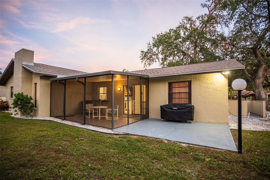 出租: $3,050 (3 贝兹, 2 浴室, 1307 平方英尺)