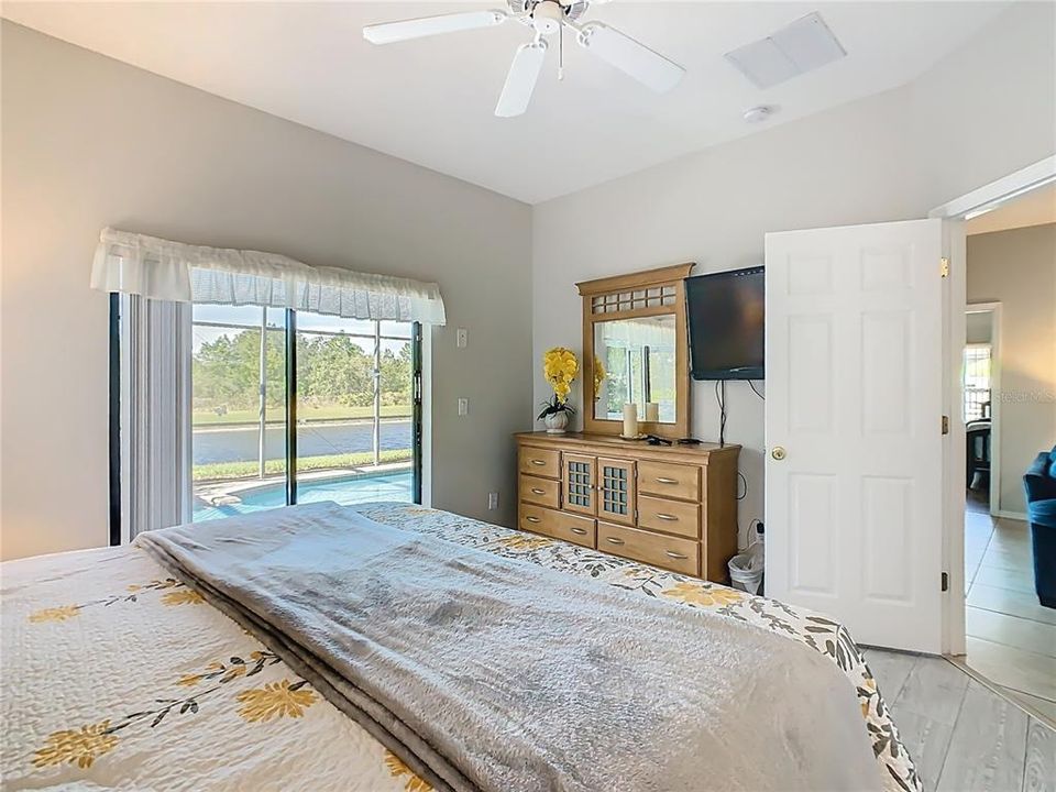 For Sale: $434,900 (4 beds, 3 baths, 1658 Square Feet)