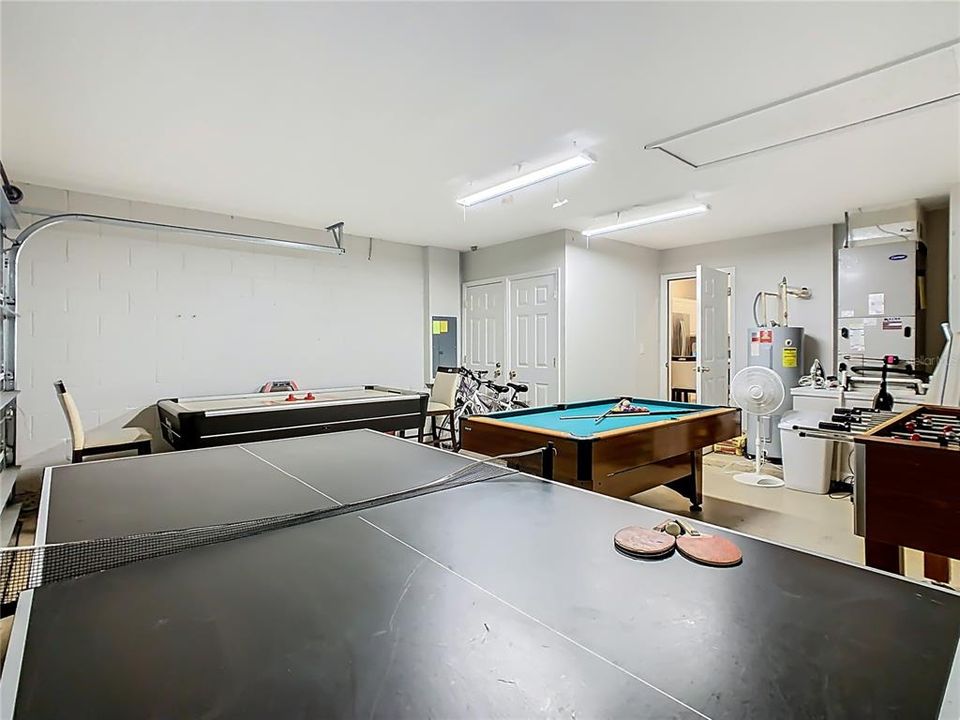 For Sale: $434,900 (4 beds, 3 baths, 1658 Square Feet)