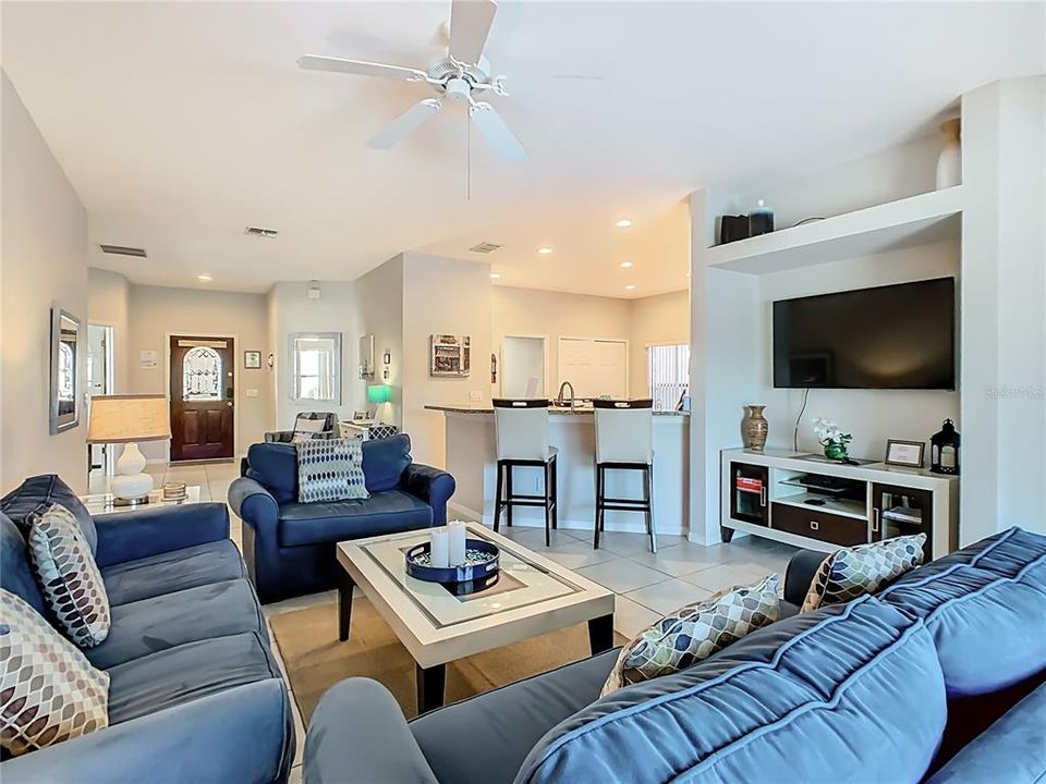 For Sale: $434,900 (4 beds, 3 baths, 1658 Square Feet)