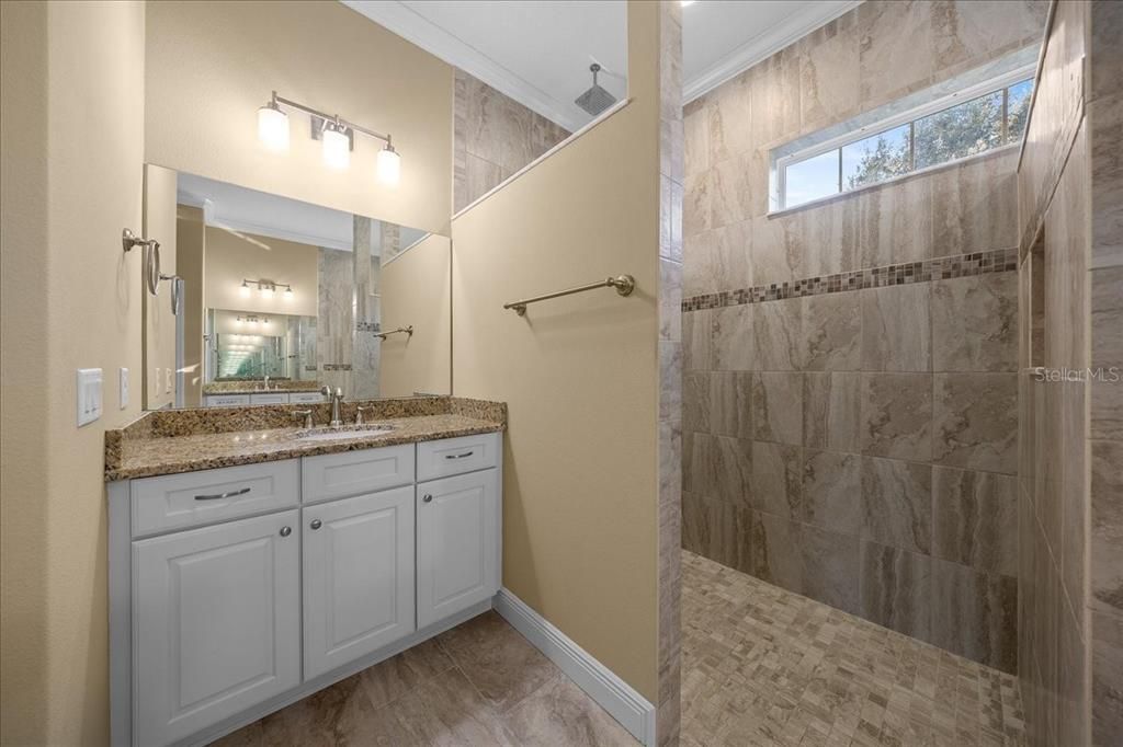 待售: $645,000 (3 贝兹, 2 浴室, 2640 平方英尺)