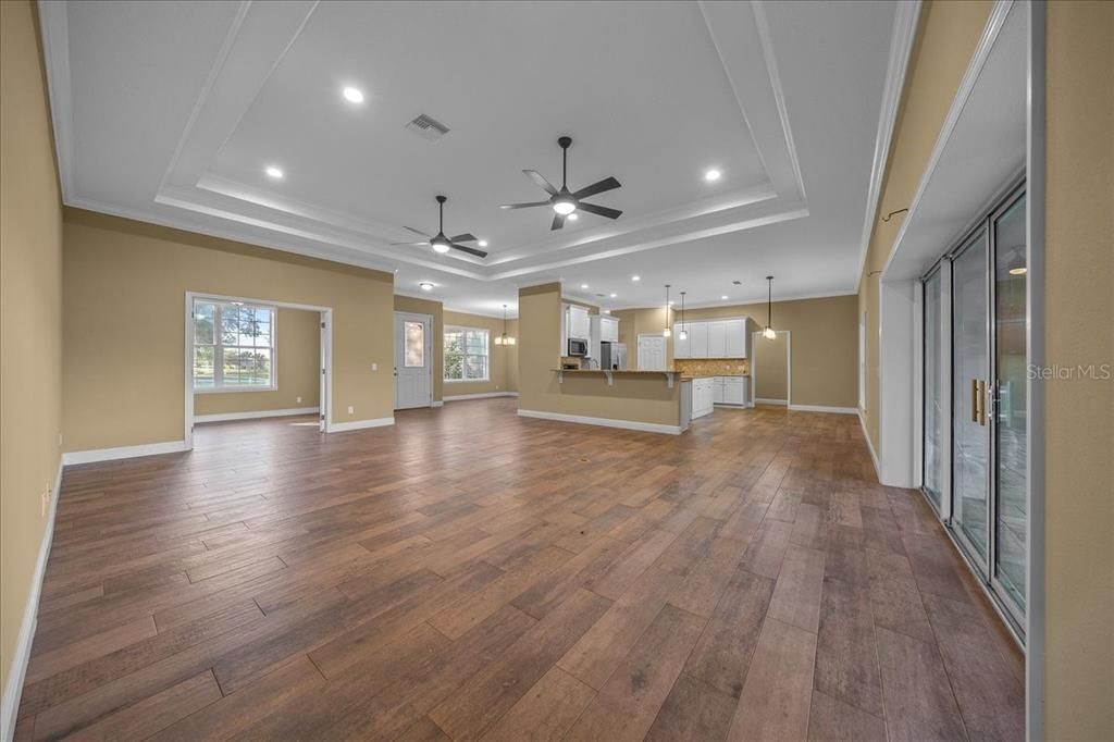 待售: $645,000 (3 贝兹, 2 浴室, 2640 平方英尺)