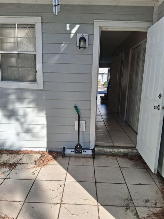 For Rent: $1,800 (2 beds, 2 baths, 1118 Square Feet)