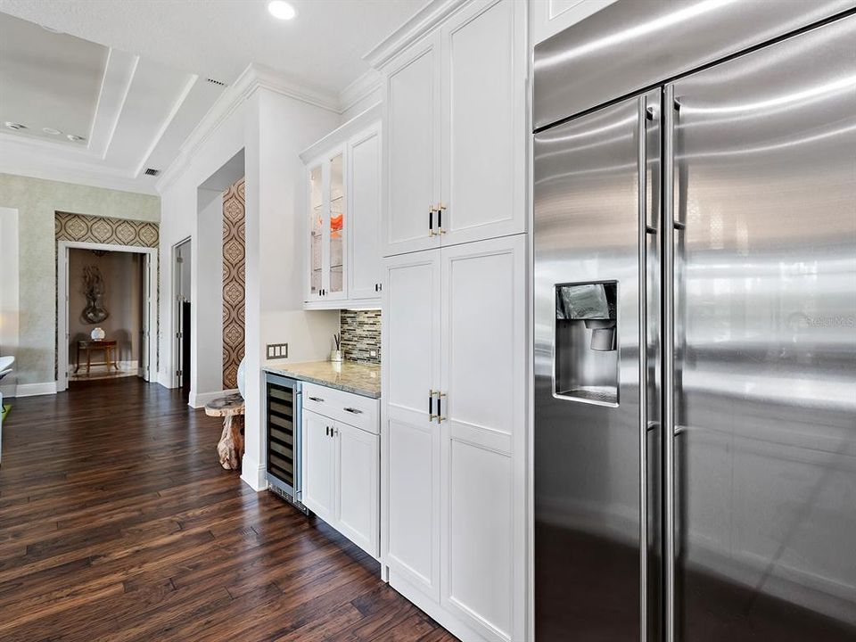 For Sale: $2,645,000 (3 beds, 3 baths, 3483 Square Feet)