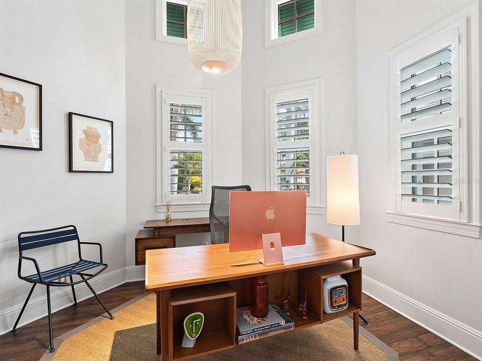 For Sale: $2,645,000 (3 beds, 3 baths, 3483 Square Feet)