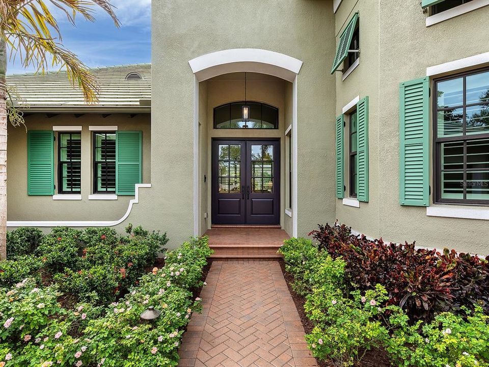 For Sale: $2,645,000 (3 beds, 3 baths, 3483 Square Feet)