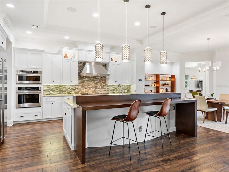 For Sale: $2,645,000 (3 beds, 3 baths, 3483 Square Feet)