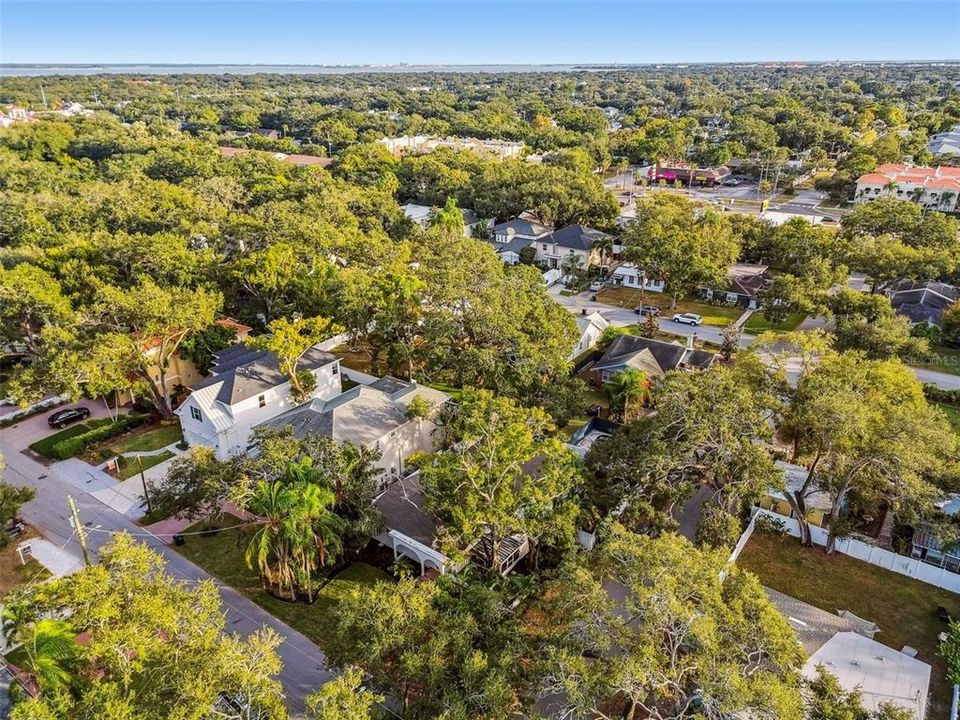 For Sale: $974,999 (3 beds, 2 baths, 2075 Square Feet)