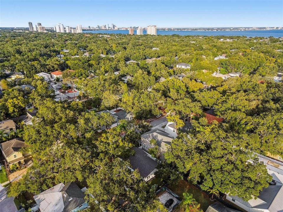 For Sale: $974,999 (3 beds, 2 baths, 2075 Square Feet)