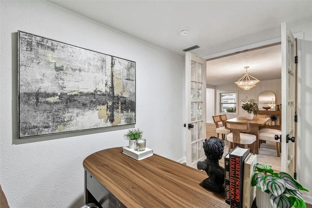 For Sale: $974,999 (3 beds, 2 baths, 2075 Square Feet)