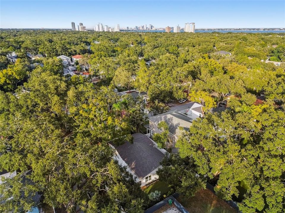 For Sale: $974,999 (3 beds, 2 baths, 2075 Square Feet)