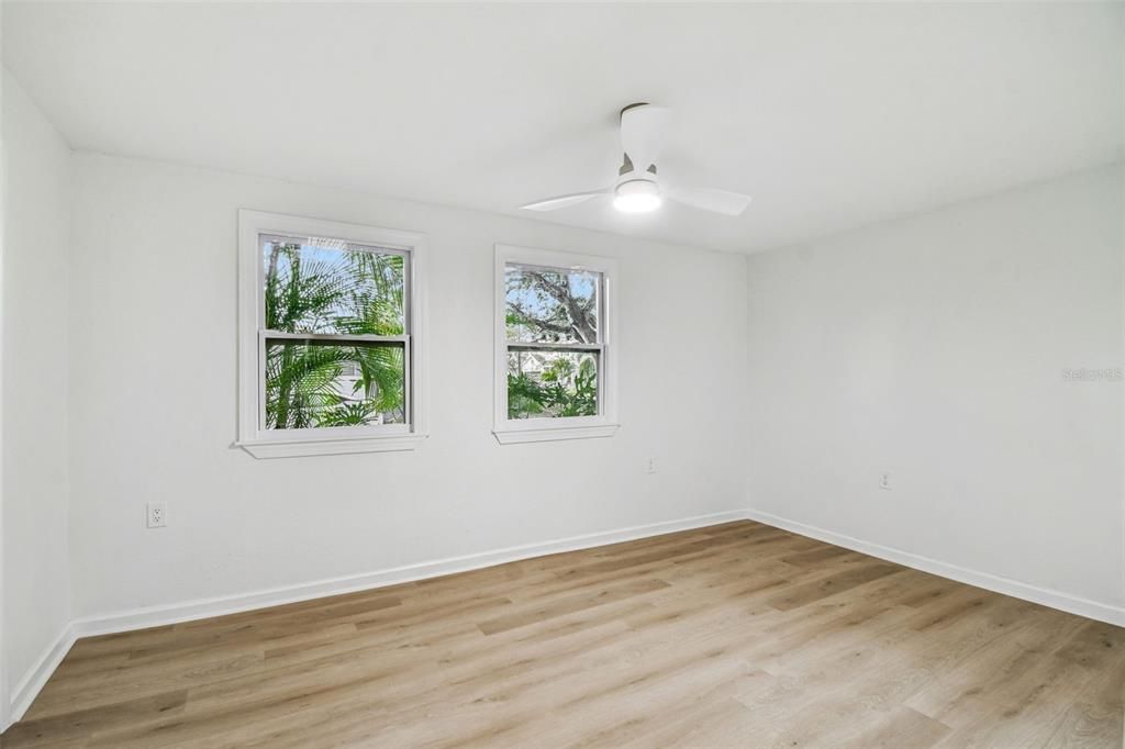 For Sale: $974,999 (3 beds, 2 baths, 2075 Square Feet)