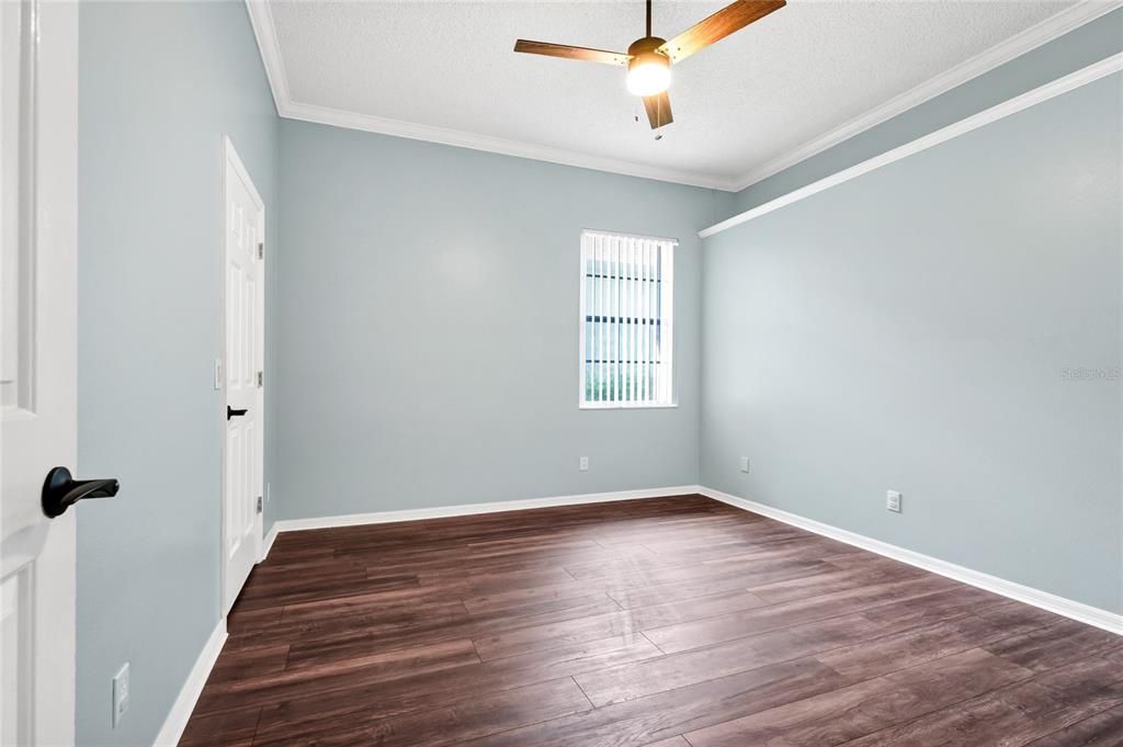 Active With Contract: $514,900 (3 beds, 2 baths, 2219 Square Feet)