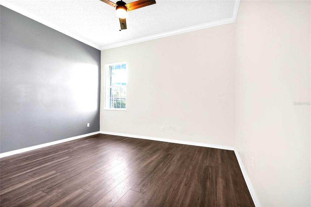 Active With Contract: $514,900 (3 beds, 2 baths, 2219 Square Feet)