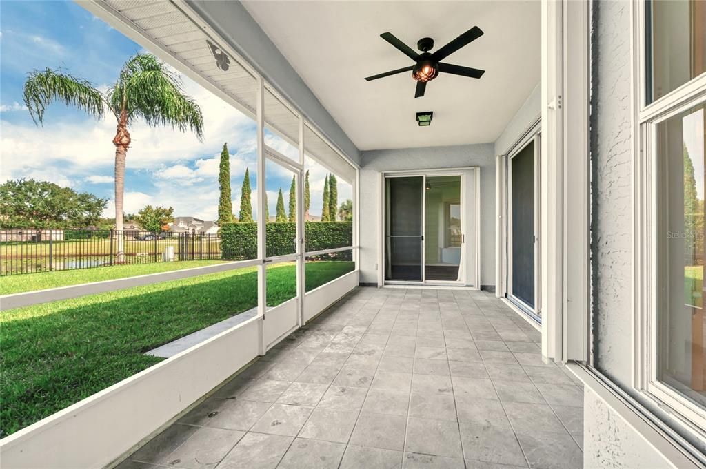 Active With Contract: $514,900 (3 beds, 2 baths, 2219 Square Feet)