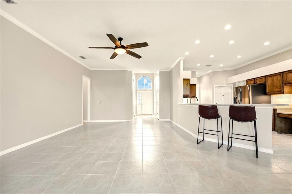 Active With Contract: $514,900 (3 beds, 2 baths, 2219 Square Feet)