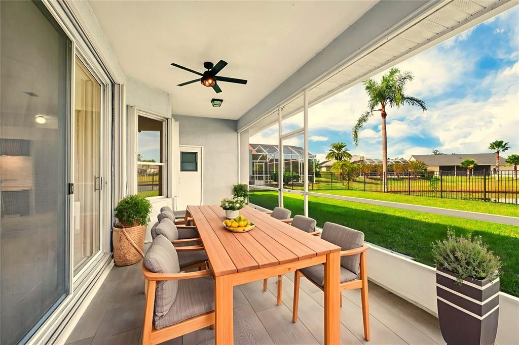 Active With Contract: $514,900 (3 beds, 2 baths, 2219 Square Feet)