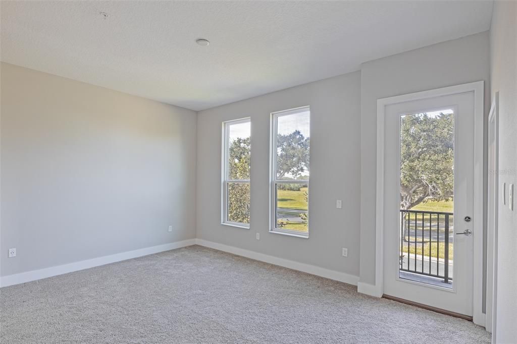 For Sale: $330,000 (3 beds, 2 baths, 1452 Square Feet)