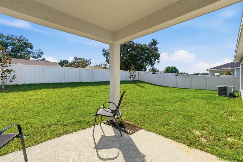 待售: $360,000 (4 贝兹, 2 浴室, 1696 平方英尺)