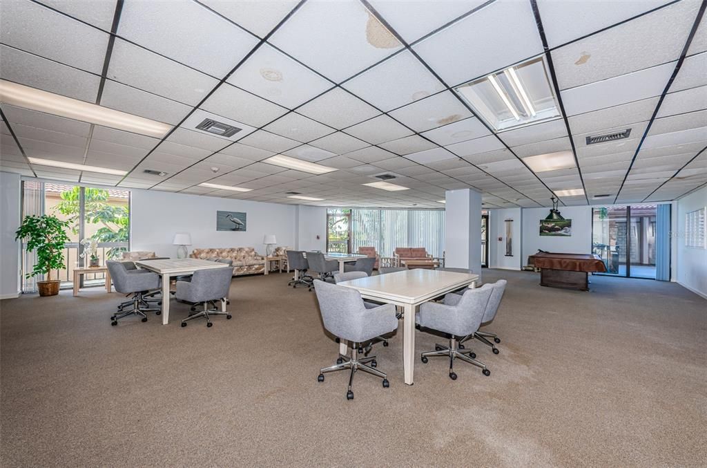 待售: $319,000 (2 贝兹, 2 浴室, 890 平方英尺)