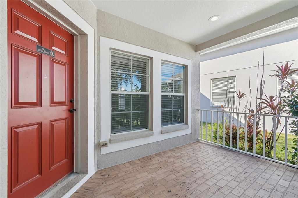 Activo con contrato: $460,000 (4 camas, 2 baños, 2138 Pies cuadrados)