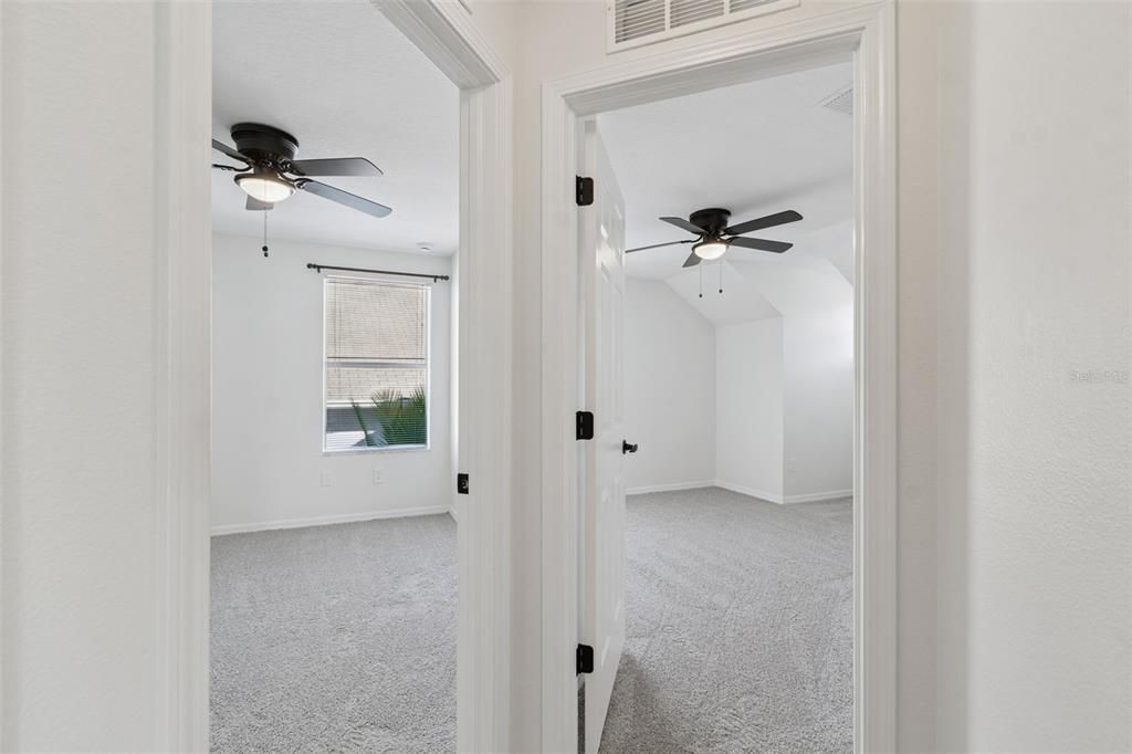 Activo con contrato: $460,000 (4 camas, 2 baños, 2138 Pies cuadrados)