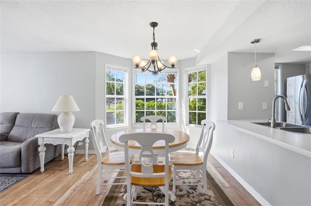 Active With Contract: $230,000 (3 beds, 2 baths, 1350 Square Feet)