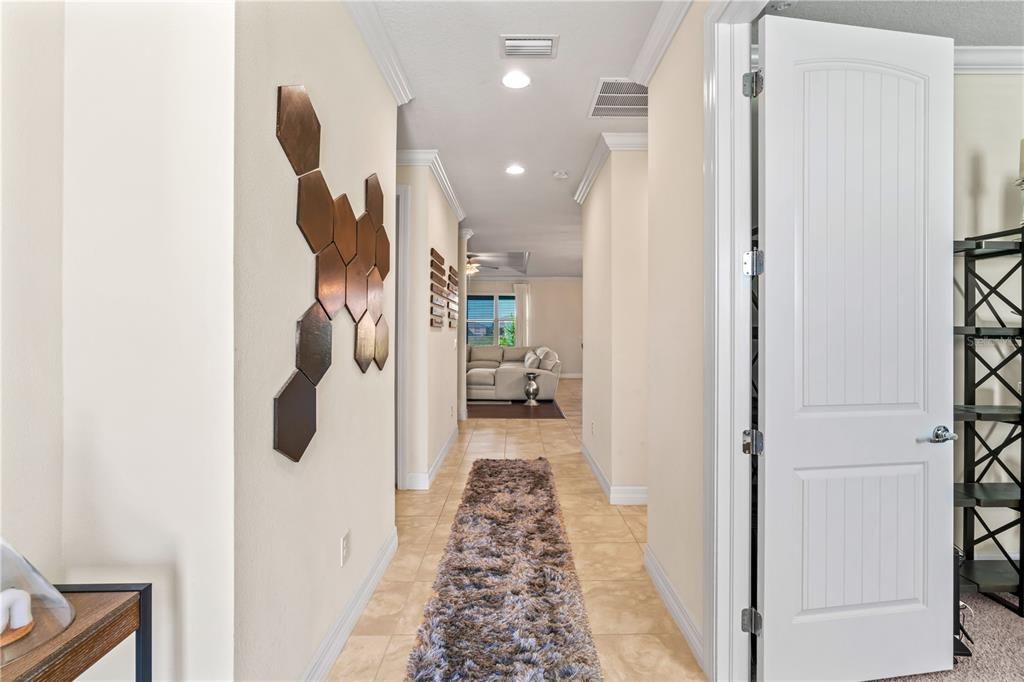 Activo con contrato: $499,000 (4 camas, 2 baños, 2894 Pies cuadrados)