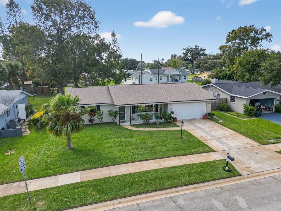 For Sale: $300,000 (3 beds, 2 baths, 1400 Square Feet)