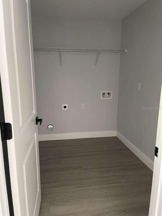 На продажу: $360,000 (3 спален, 2 ванн, 1727 Квадратных фут)