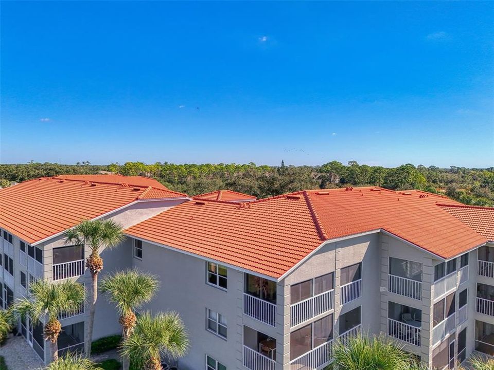 For Sale: $359,900 (2 beds, 2 baths, 1371 Square Feet)