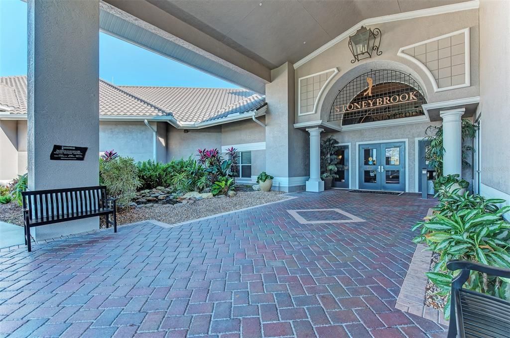 For Sale: $359,900 (2 beds, 2 baths, 1371 Square Feet)