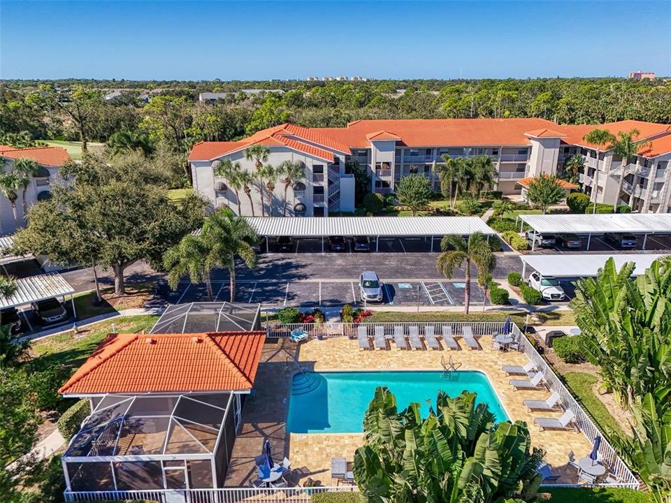 For Sale: $359,900 (2 beds, 2 baths, 1371 Square Feet)