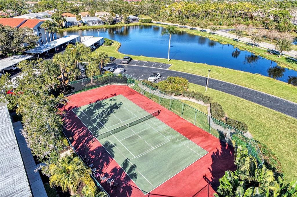 For Sale: $359,900 (2 beds, 2 baths, 1371 Square Feet)