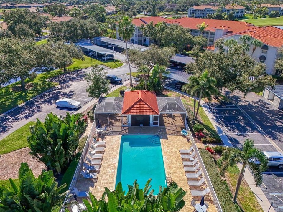 For Sale: $359,900 (2 beds, 2 baths, 1371 Square Feet)