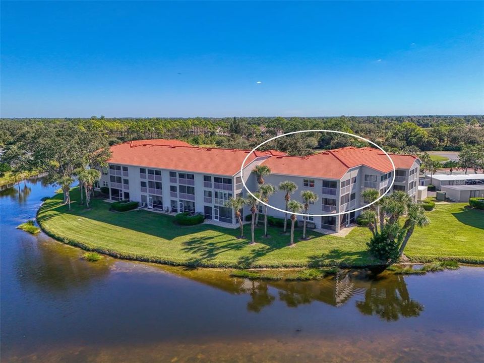 For Sale: $359,900 (2 beds, 2 baths, 1371 Square Feet)