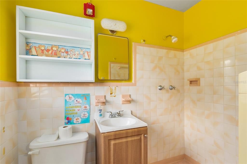 На продажу: $850,000 (0 спален, 0 ванн, 2326 Квадратных фут)