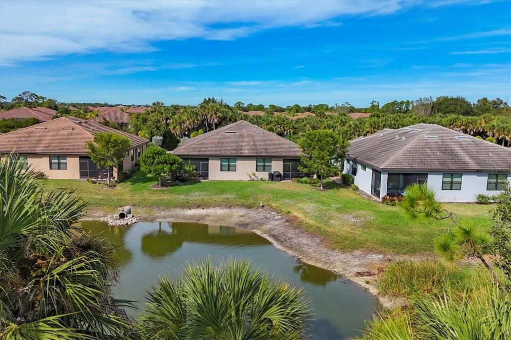 合同活跃: $337,000 (2 贝兹, 2 浴室, 1515 平方英尺)