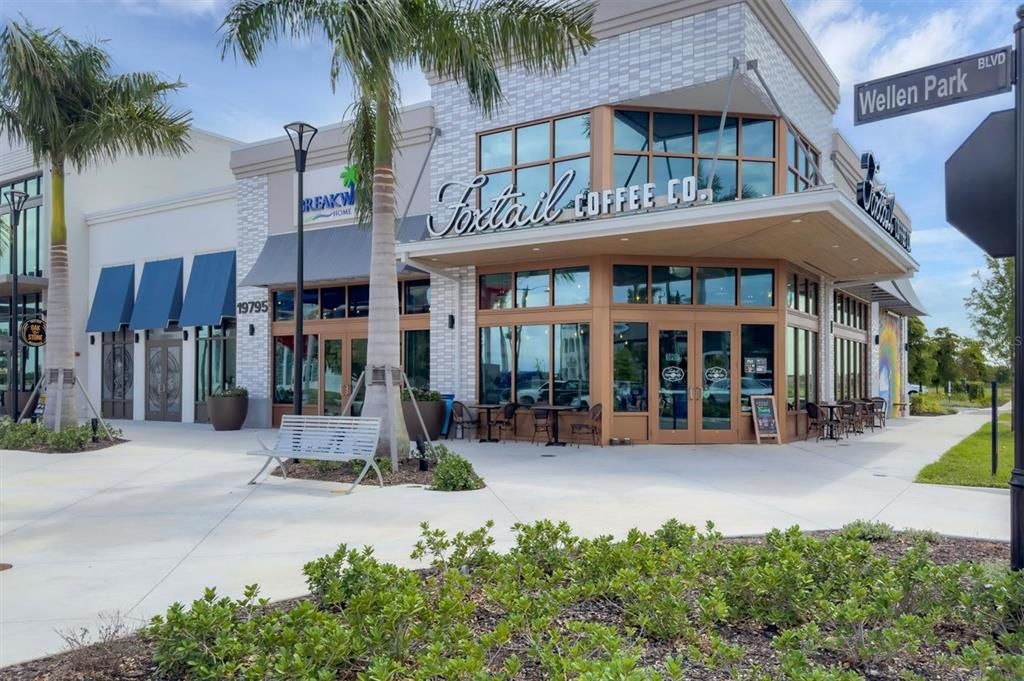 合同活跃: $337,000 (2 贝兹, 2 浴室, 1515 平方英尺)