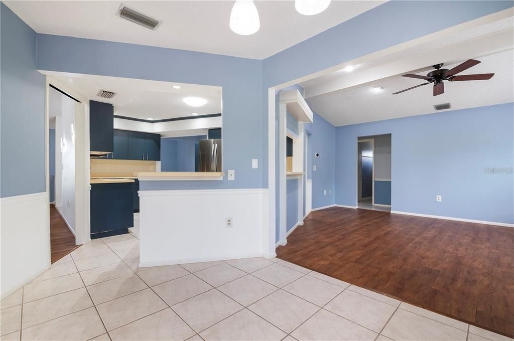 For Rent: $2,800 (3 beds, 2 baths, 1878 Square Feet)