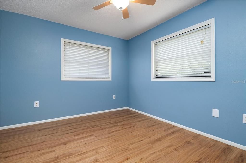 For Rent: $2,800 (3 beds, 2 baths, 1878 Square Feet)