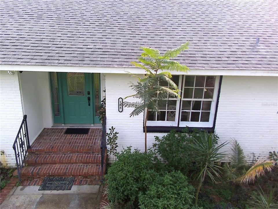 En Venta: $375,000 (3 camas, 2 baños, 1688 Pies cuadrados)