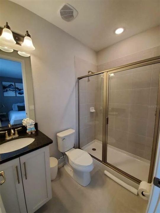 For Sale: $600,000 (6 beds, 6 baths, 2831 Square Feet)