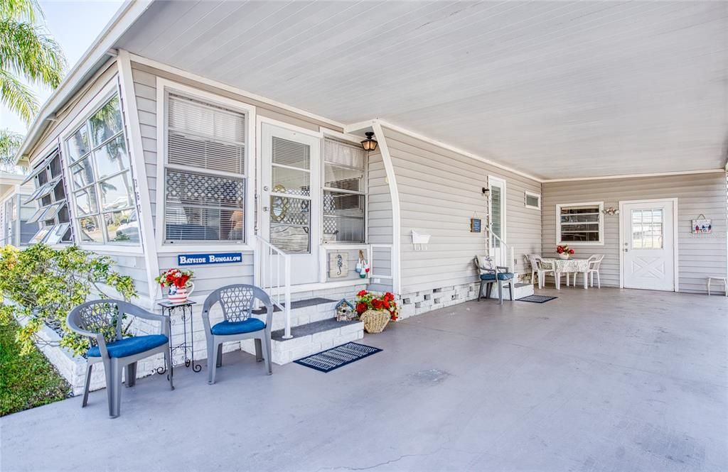 На продажу: $129,900 (2 спален, 1 ванн, 792 Квадратных фут)